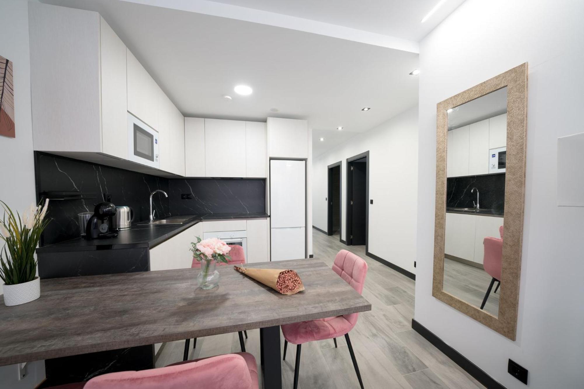 Apartamentos Go La Circular-Parking Gratuito Valladolid Extérieur photo